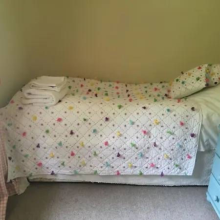 St Anthony's, Bright Perkily Decorated 3 Bedroom House Сasa de vacaciones