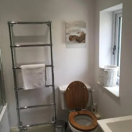 St Anthony's, Bright Perkily Decorated 3 Bedroom House Prázdninový dům Ampleforth