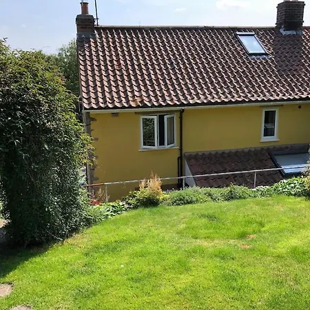 Holiday home St Anthony's, Bright Perkily Decorated 3 Bedroom House